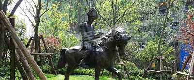 公园人物与马雕塑定制