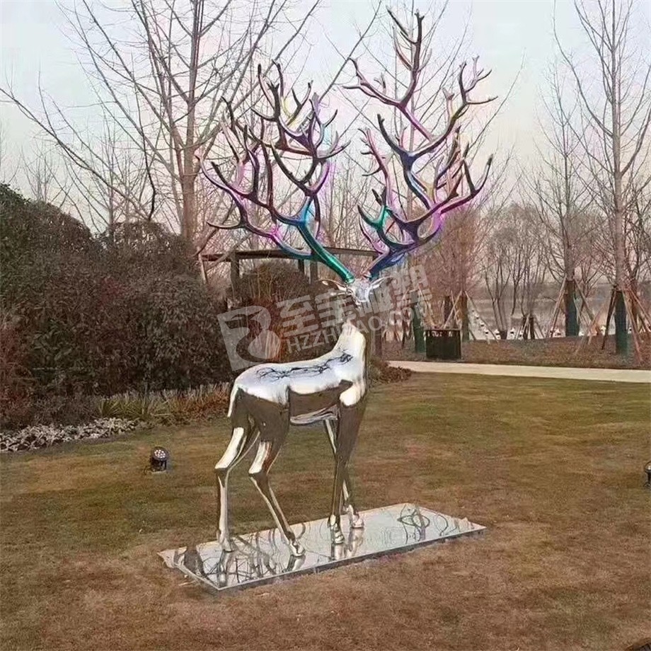 城市雕塑小品镜面电镀不锈钢雕塑鹿