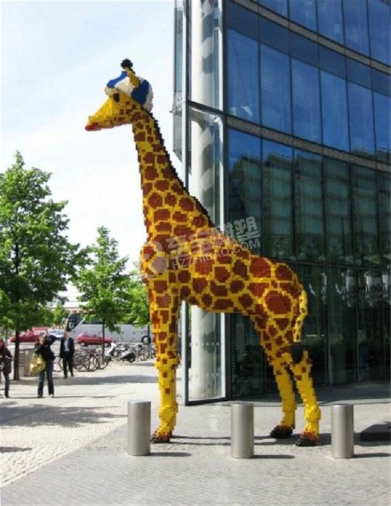 商业广场购物街彩绘长颈鹿不锈钢雕塑定制