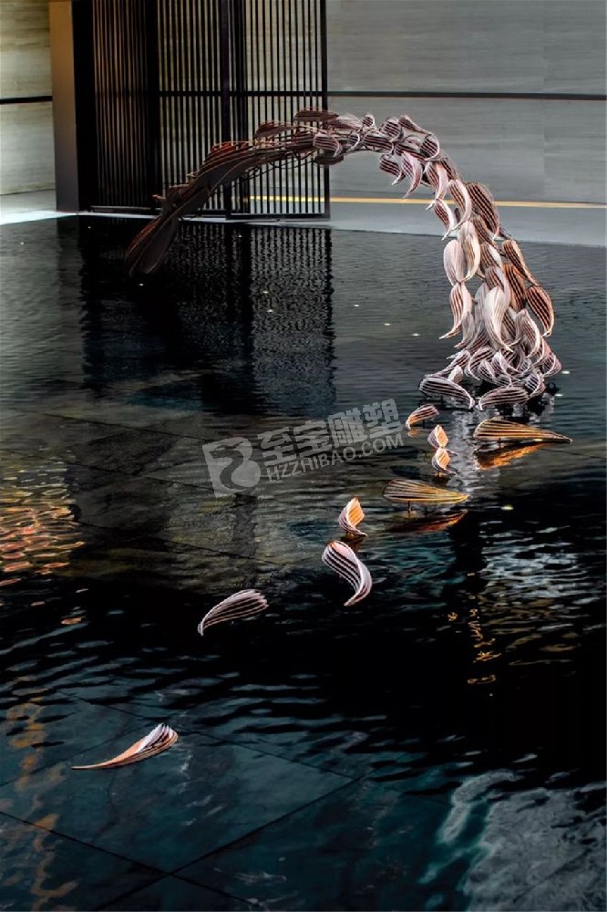 酒店水池不锈钢切面金属鱼摆件雕塑定制