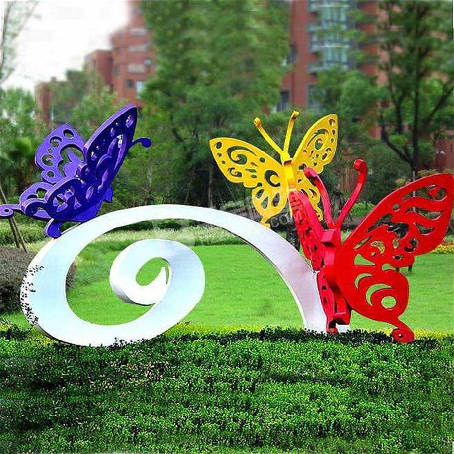 小区镂空创意蝴蝶不锈钢雕塑定制