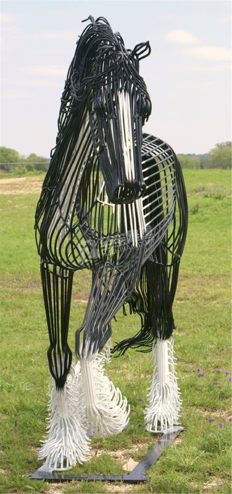 马场镂空马不锈钢雕塑定制
