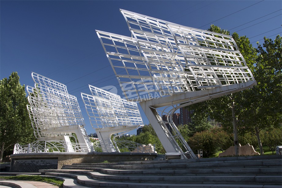城市公园创意房子不锈钢雕塑定制