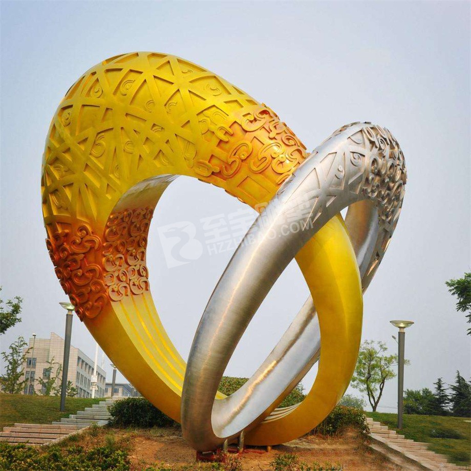 工业区公园镜面圆环不锈钢雕塑定制