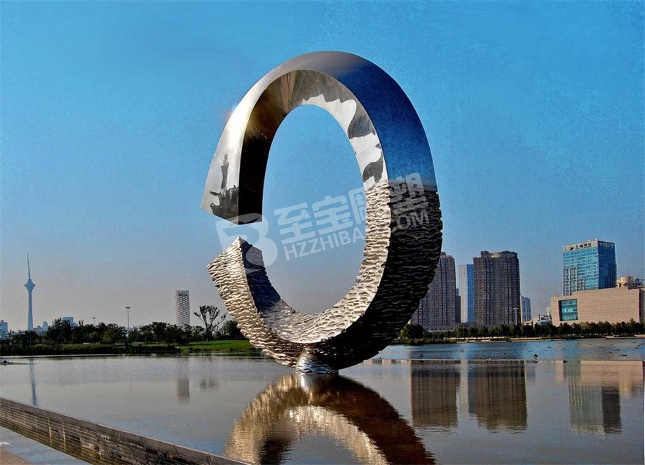 城市景观水池镜面创意圆不锈钢雕塑定制