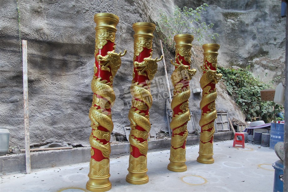 金色彩绘蟠龙柱玻璃钢雕塑圆雕设计定制