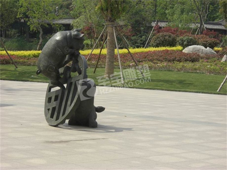公园广场动物猪铸铜雕塑定制