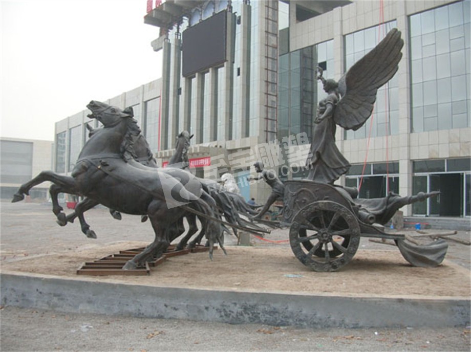 马车与人铸铜雕塑定制