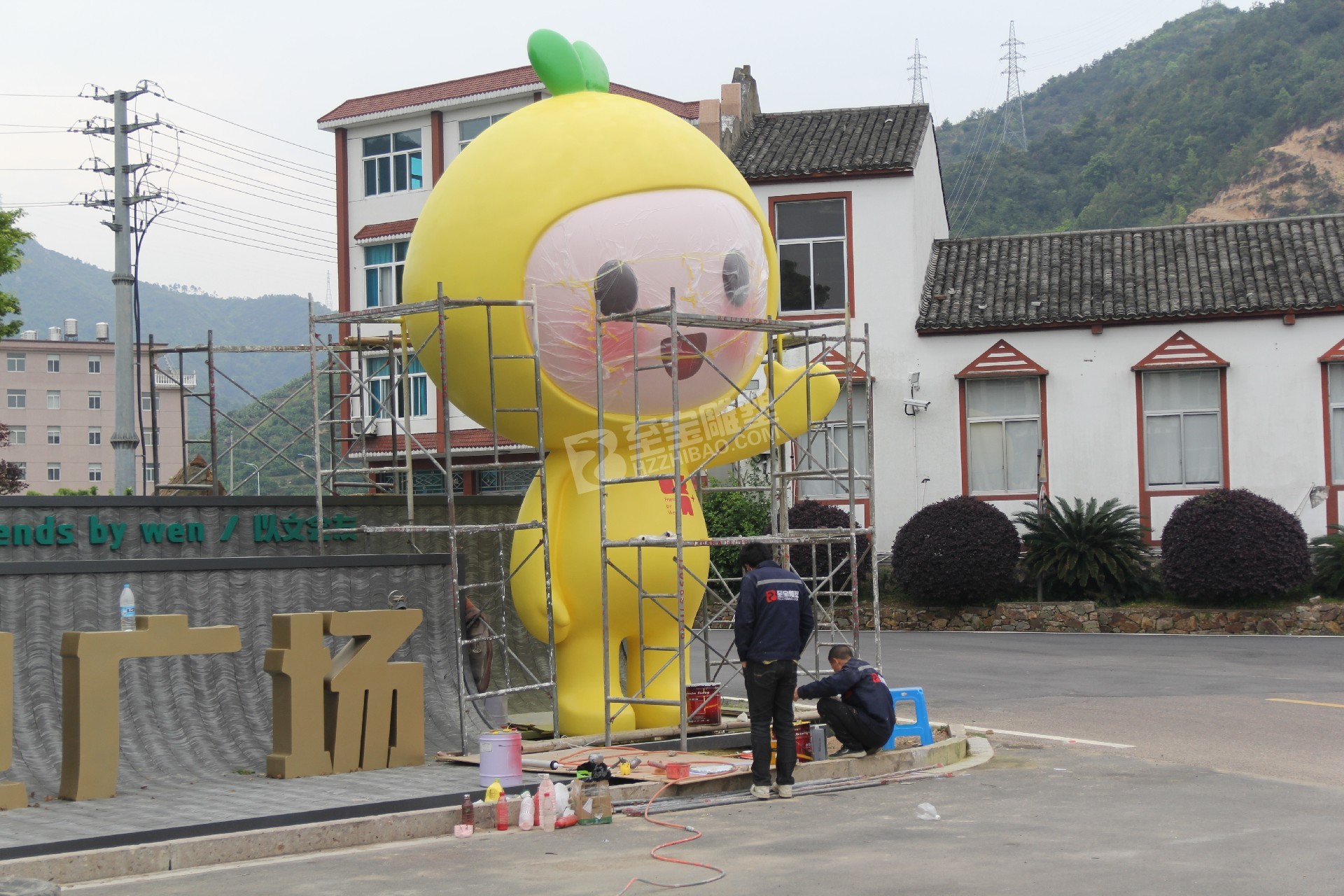 台州文旦观光风情带建设玻璃钢IP娃娃雕塑项目